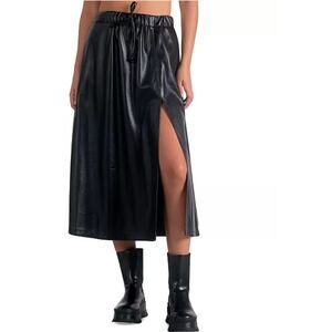 Elan 2 Black Skirts Faux Leather Slit & Sequin Side Slit Size Medium NWT Quality